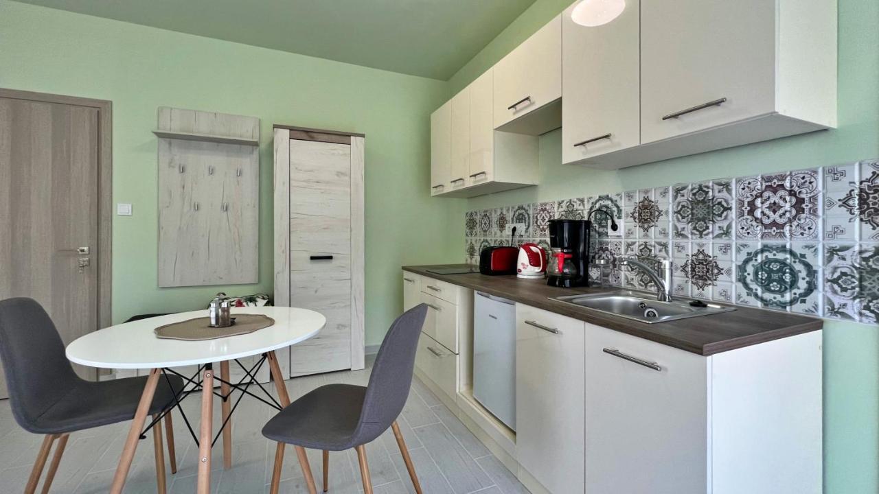 Gardencity Apartmanhaz Győr Kültér fotó